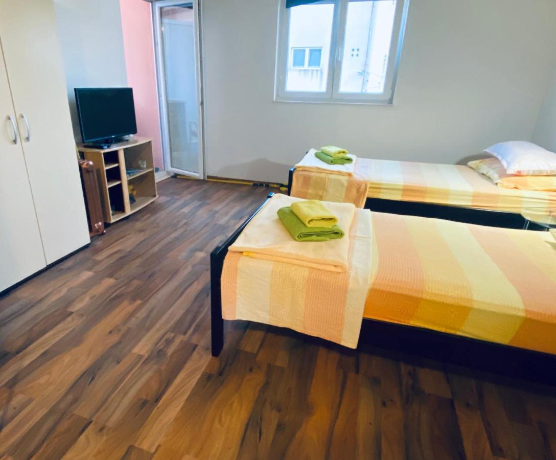 Apartments Mani Trogir Luaran gambar