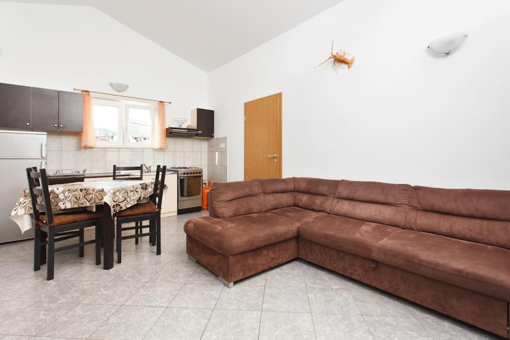Apartments Mani Trogir Luaran gambar