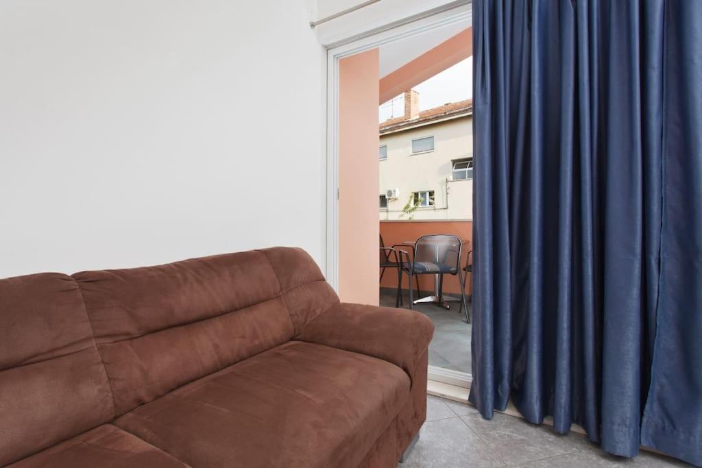 Apartments Mani Trogir Luaran gambar
