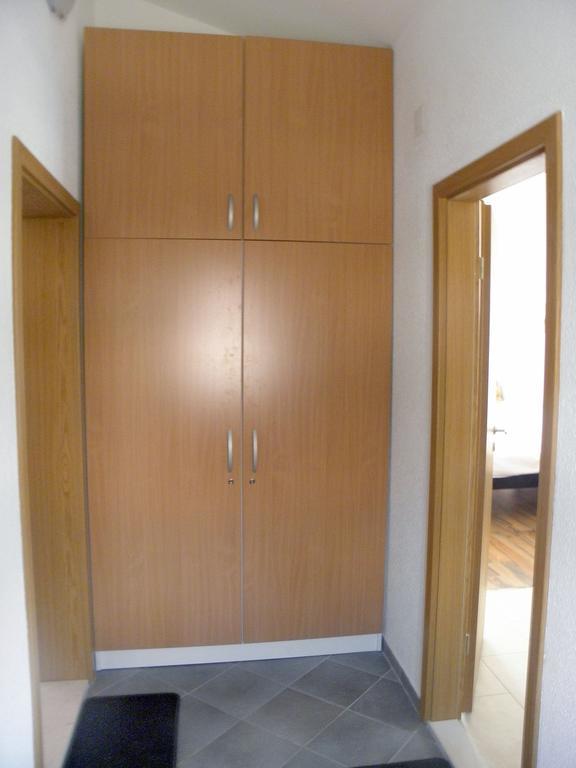 Apartments Mani Trogir Bilik gambar
